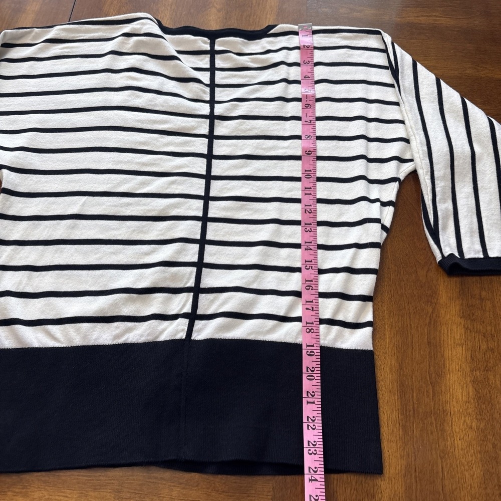 Talbotts Women's Black And White V Neck Sweater With 3/4 Sleeves Large - Picture 6 of 9